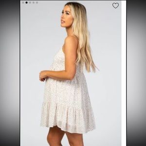 Pink blush maternity dresses- never worn!